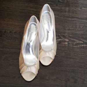 Caparros wedding shoes